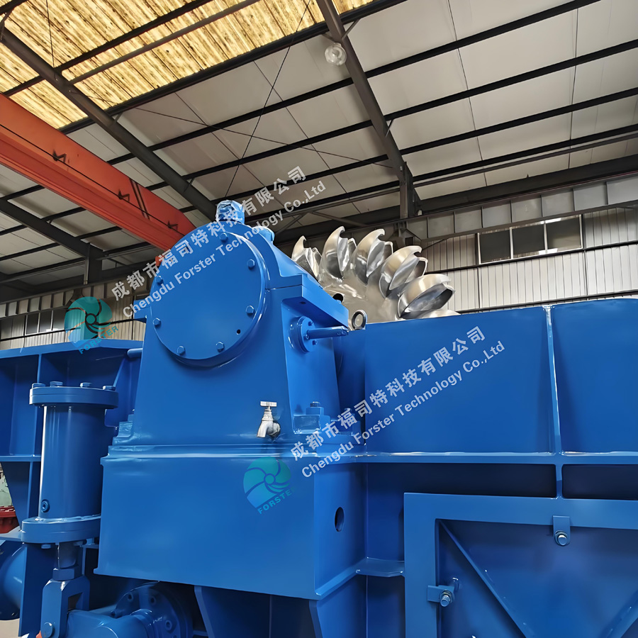 ០០១ ដឺ ៨